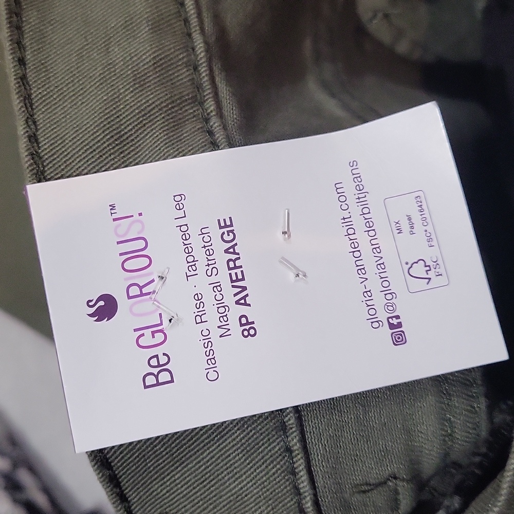 Gloria Vanderbilt Slimming Jeans - Picture 11 of 14